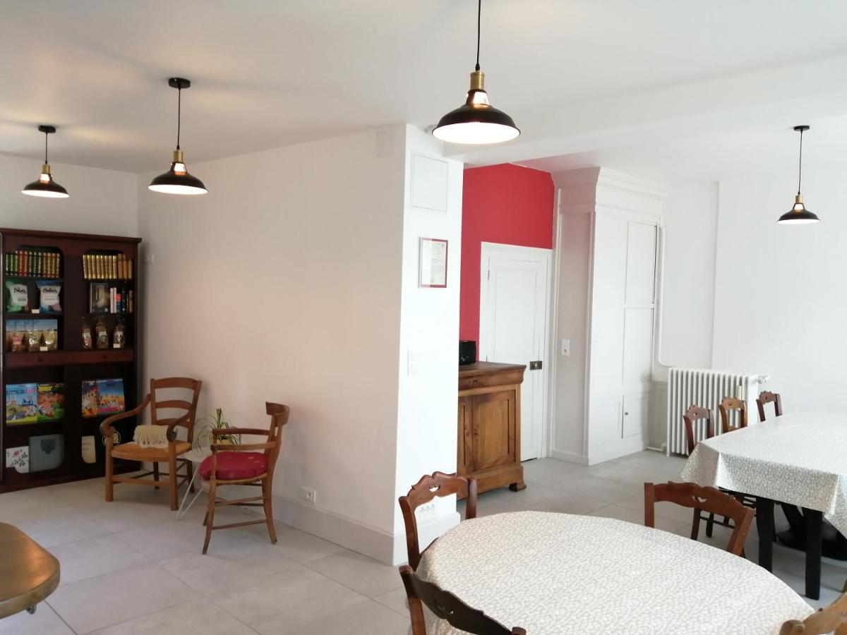 Le Relais Des Roses- Chambres D'Hotes Vatan المظهر الخارجي الصورة
