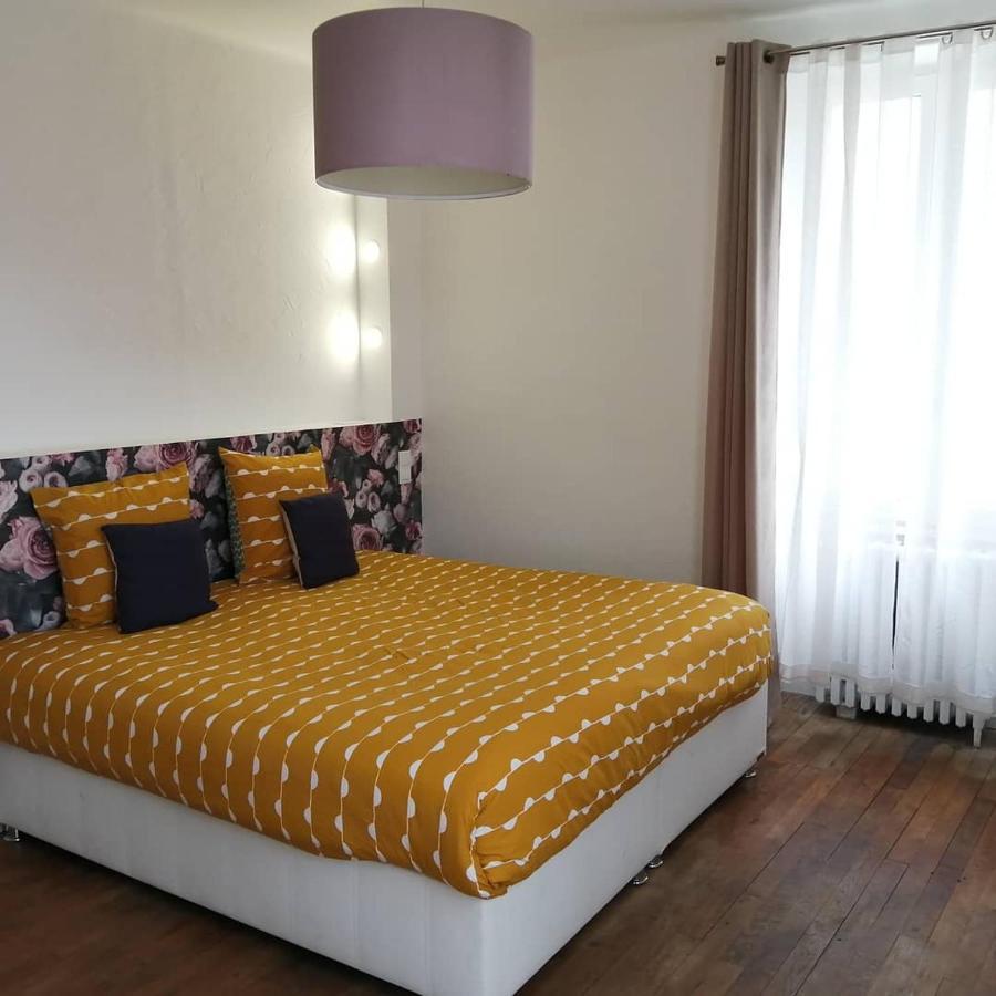 Le Relais Des Roses- Chambres D'Hotes Vatan المظهر الخارجي الصورة