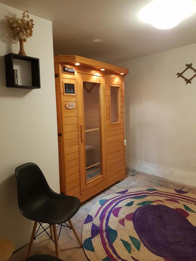 Le Relais Des Roses- Chambres D'Hotes Vatan المظهر الخارجي الصورة